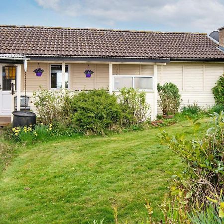 4 Person Holiday Home In Augustenborg Asserballeskov Exterior photo